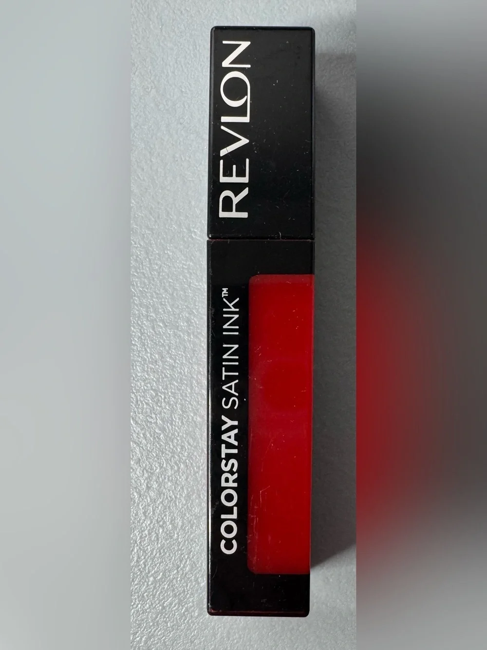 Revlon colorstay Satin Ink Liquid Lipstick 020 On a Mission burgundy deep red